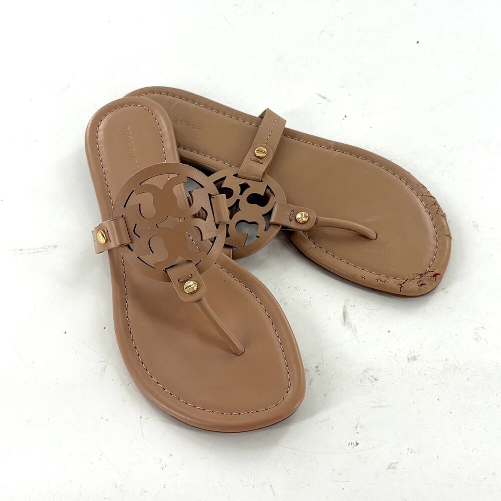 Tory Burch Miller Sandals 8 Tan Sanda Patent Leather Thong Slip On